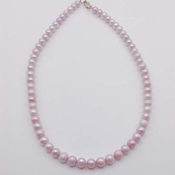 Jewelry - Lavender Freshwater Pearl Necklace 925 Clasp